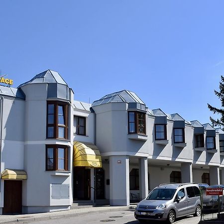 צ'סקה בודיוביצה Hotel Laguna מראה חיצוני תמונה